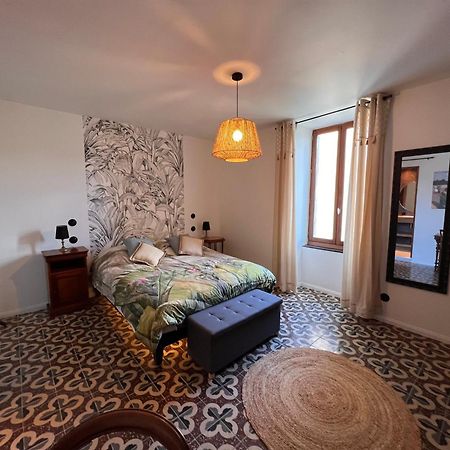 Les Baroudeurs De Saint Jean Bed & Breakfast Exterior foto