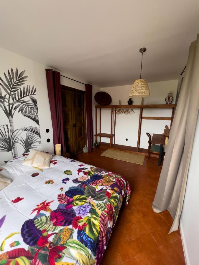 Les Baroudeurs De Saint Jean Bed & Breakfast Exterior foto