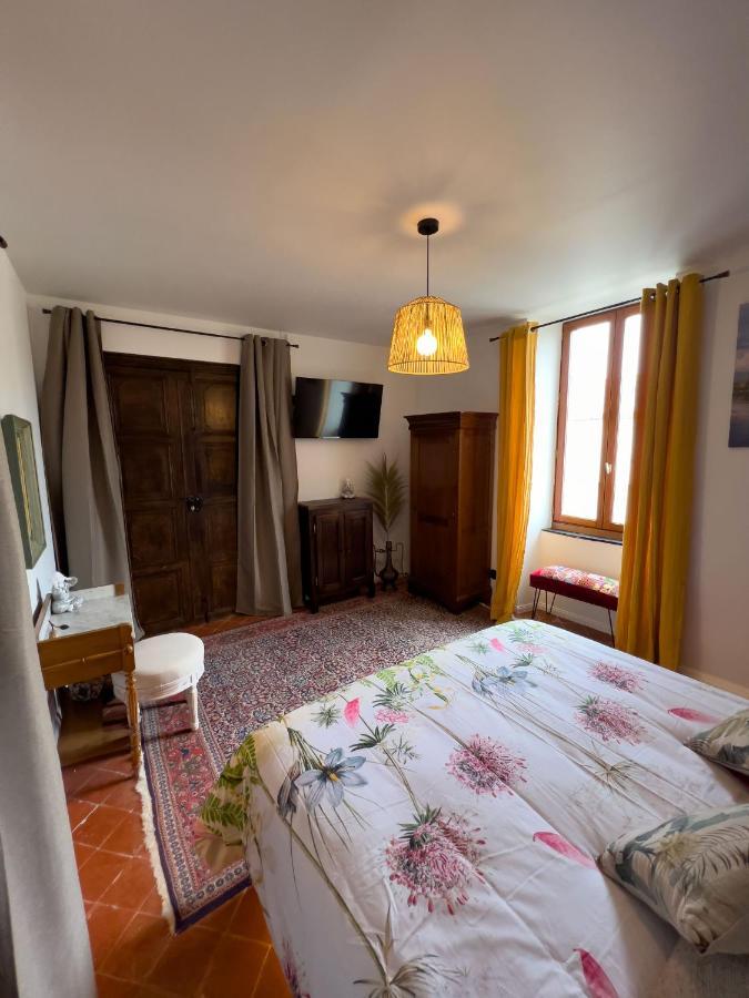 Les Baroudeurs De Saint Jean Bed & Breakfast Exterior foto