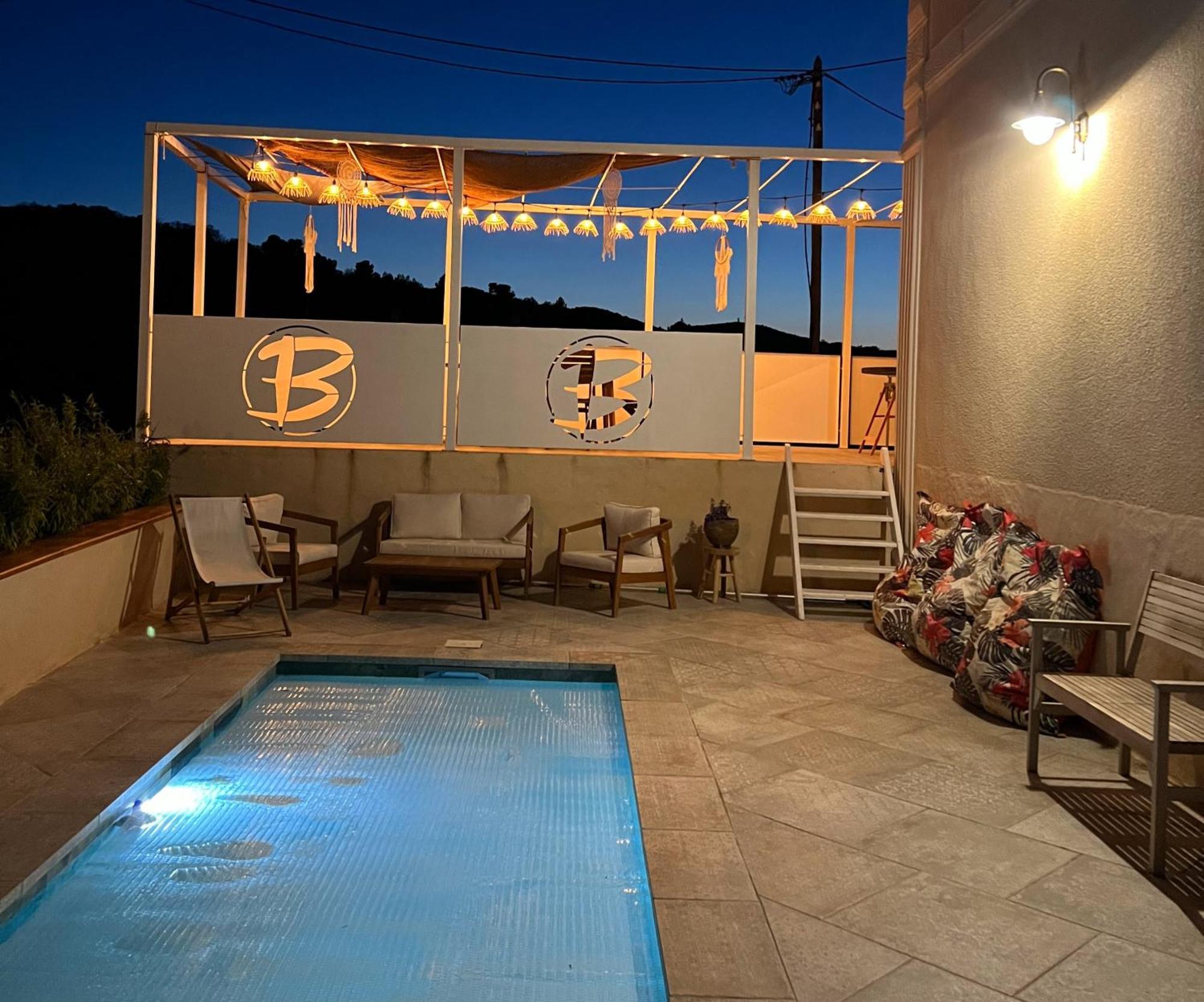 Les Baroudeurs De Saint Jean Bed & Breakfast Exterior foto