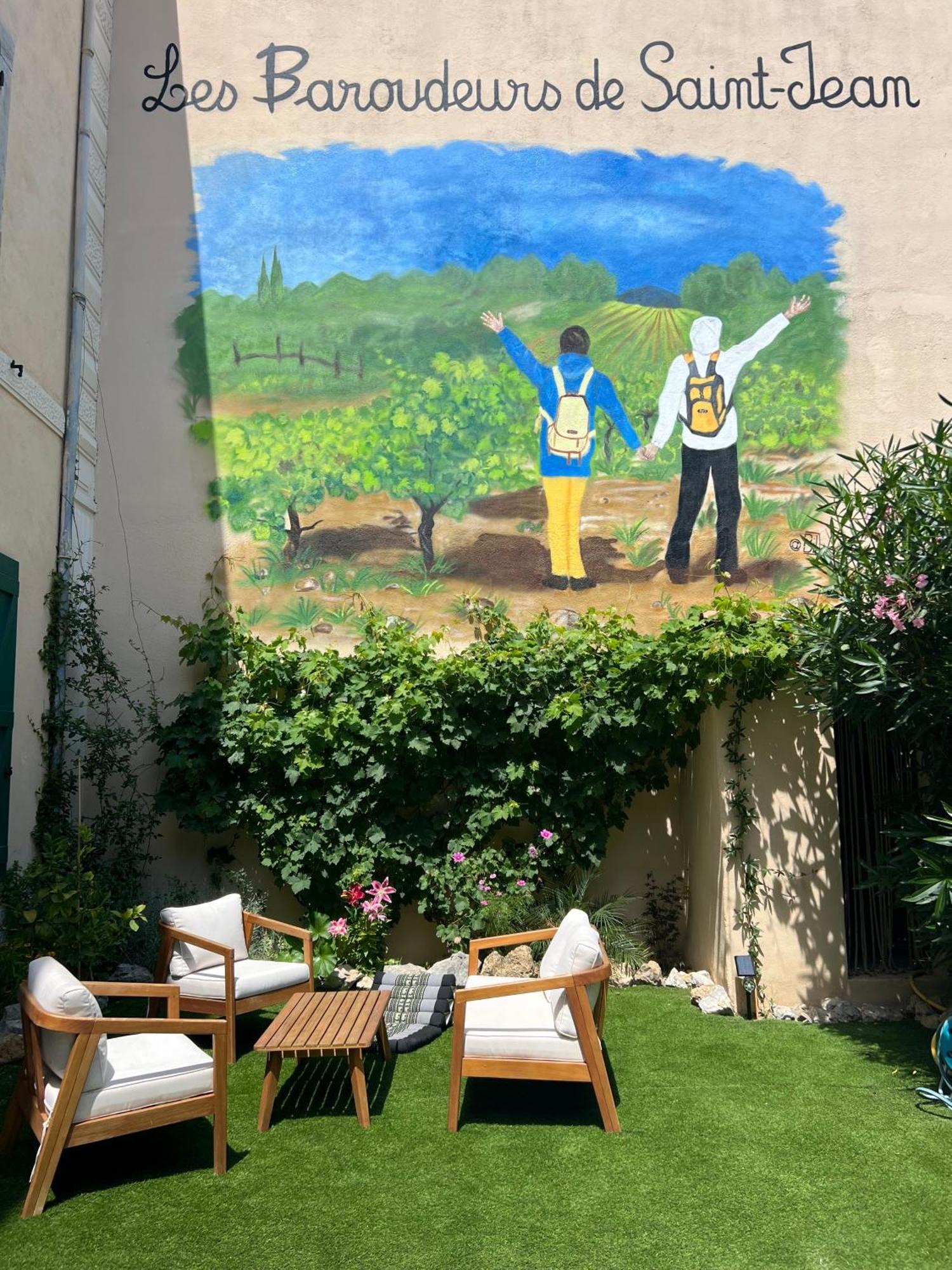 Les Baroudeurs De Saint Jean Bed & Breakfast Exterior foto